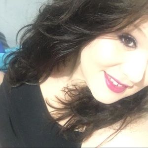 Meet your Posher, Ashlee